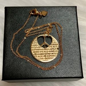 GOLD TONE NECKLACE W/PEACE ☮️PENDANT NIB